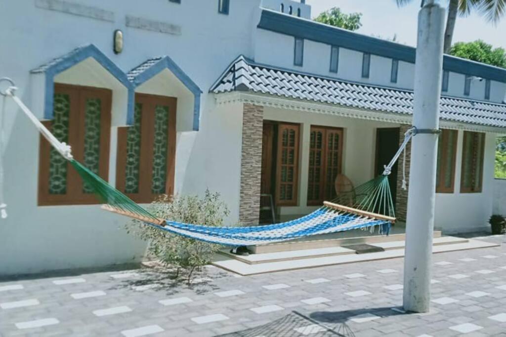 Varkala- Aroma Ac Pvt Villa Hammocks Kitchen Exterior foto